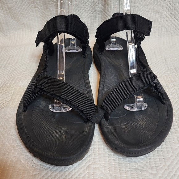 Teva men's size 13 black velcro strap sandals. - Picture 3 of 16